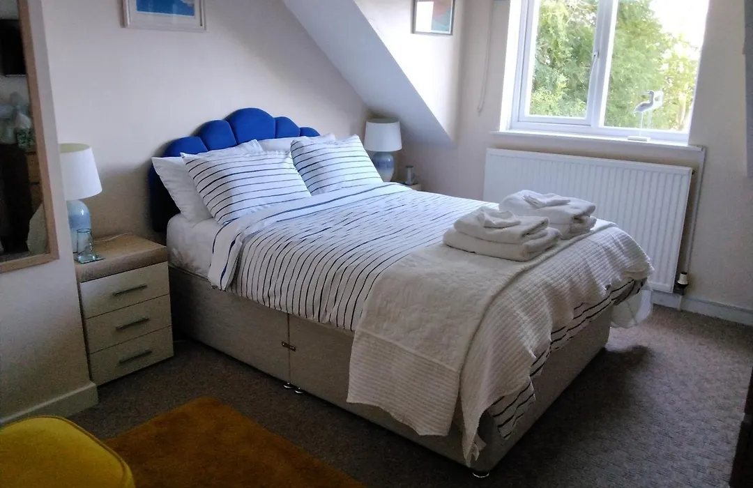 Summat Else B & B-1