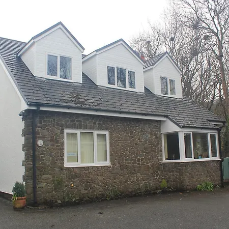 Summat Else B & B-3